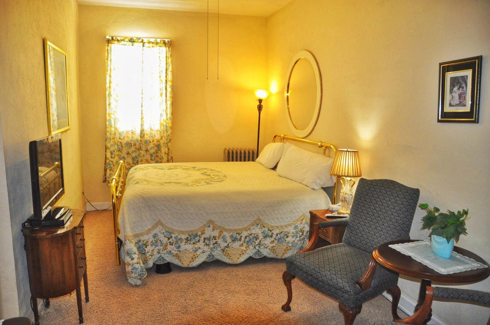 La Plaza Historic Hotel & Restaurant Walsenburg Εξωτερικό φωτογραφία