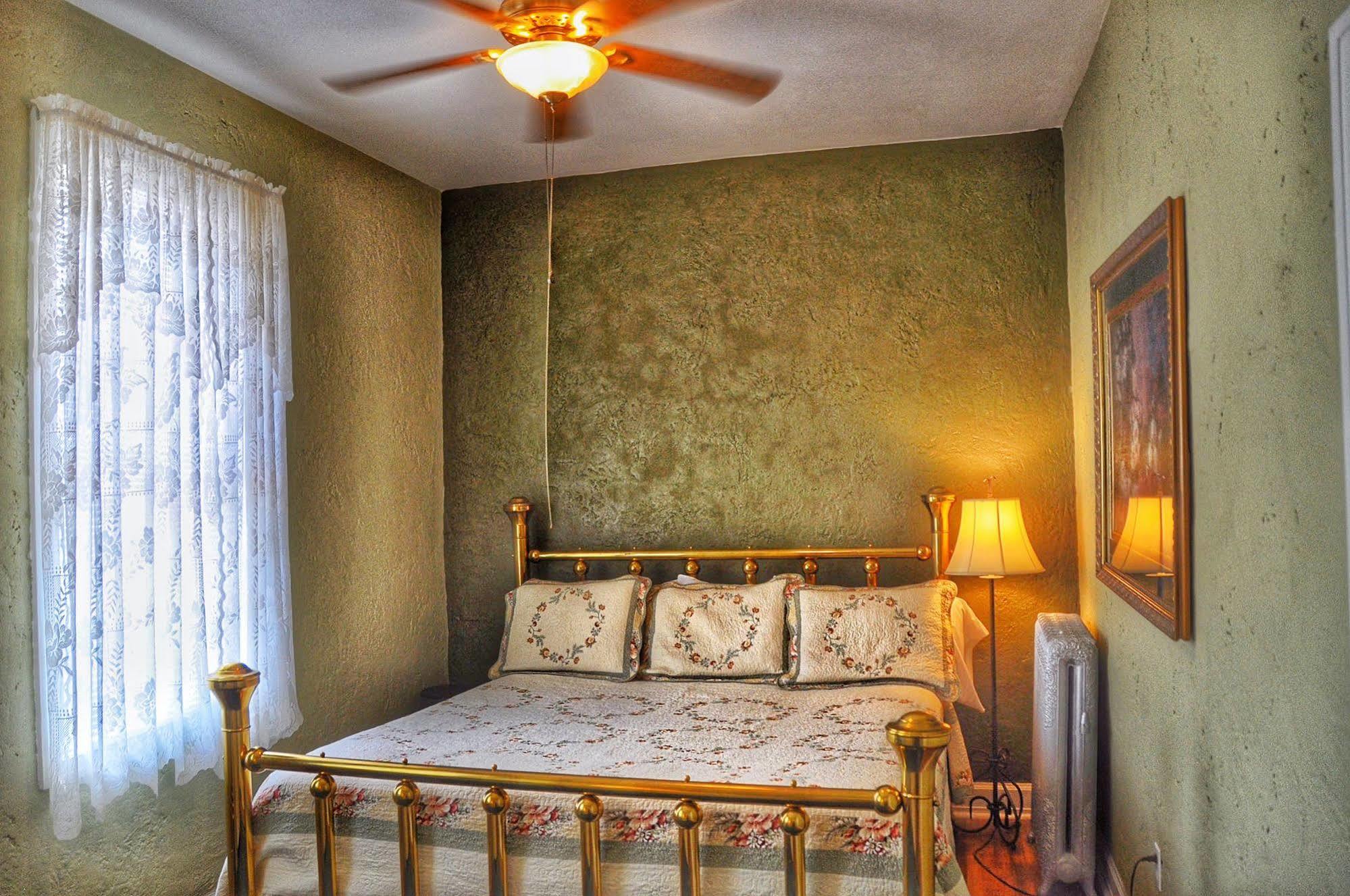 La Plaza Historic Hotel & Restaurant Walsenburg Εξωτερικό φωτογραφία